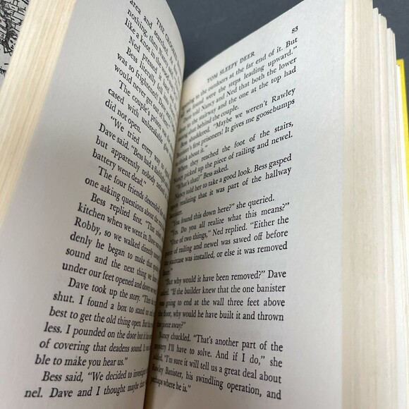 The Crooked Banister by Carolyn Keene Nancy Drew Mystery Stories - Picture 6 of 8